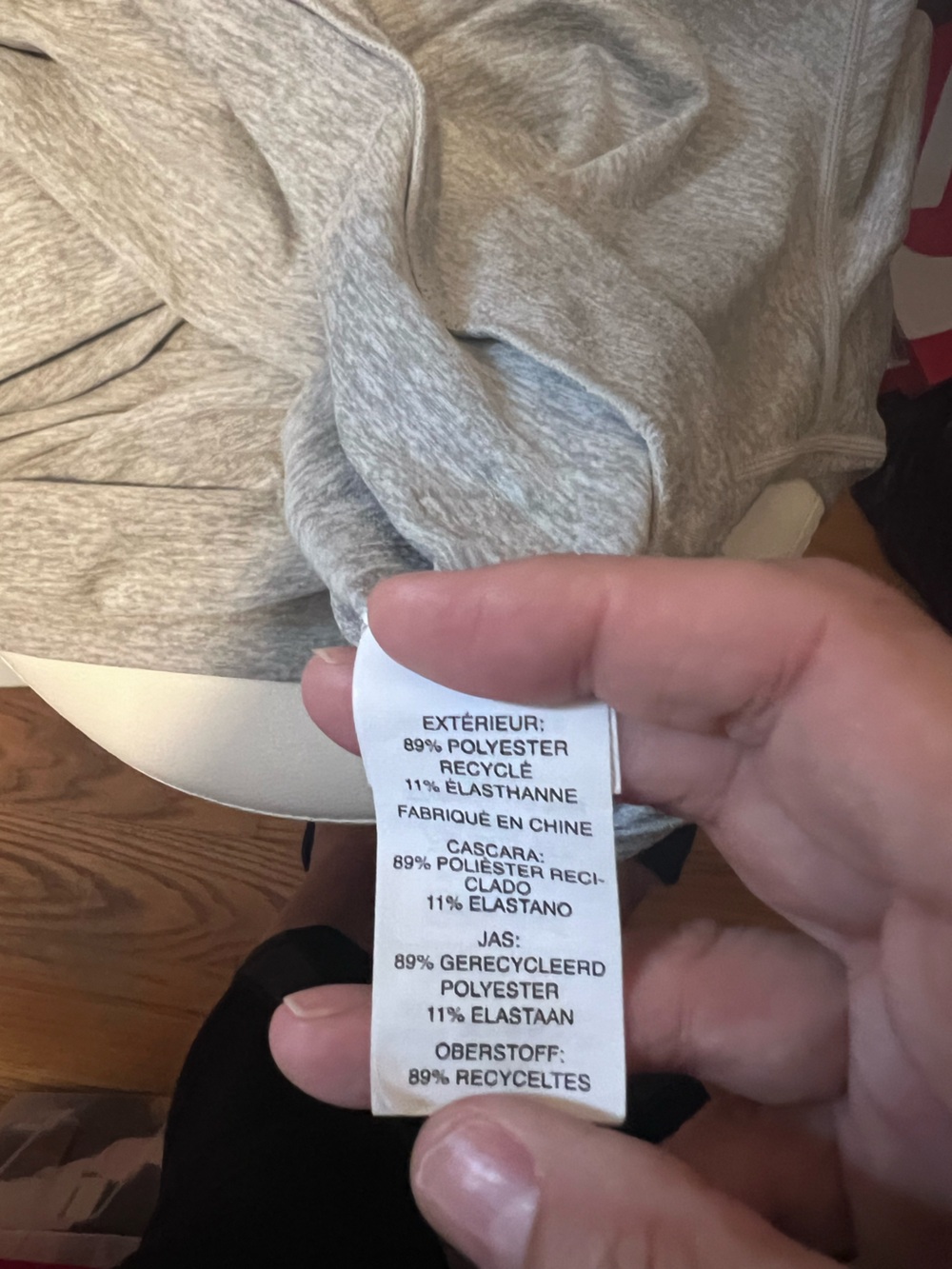 #580 Vuori Halo Performance Hoodie Heather Grey Women’s Lg Pullover Soft Stretch - Picture 5 of 5